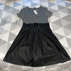 Dynamite Short Sleeve Dress